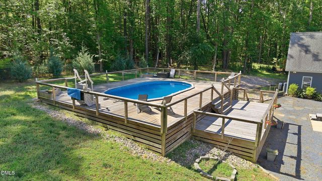 142 Mohawk Drive, Louisburg, NC 27549