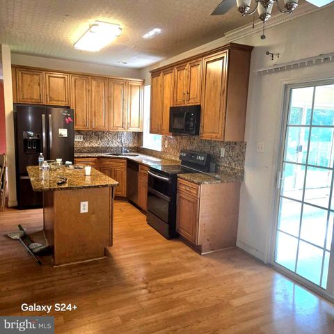 11206 HICKORY GROVE CT, Laurel, MD 20708