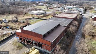 19 APPLE WAY, Paw Paw, WV 25434