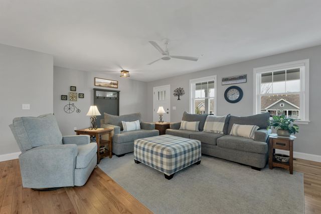 34 Three Ponds Drive, Brentwood, NH 03833