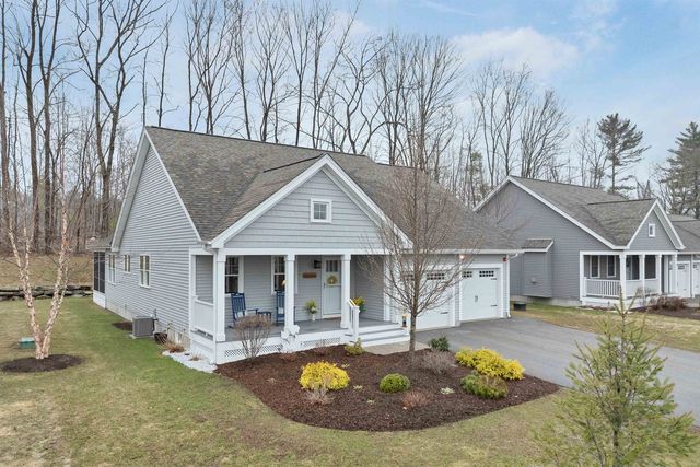 34 Three Ponds Drive, Brentwood, NH 03833