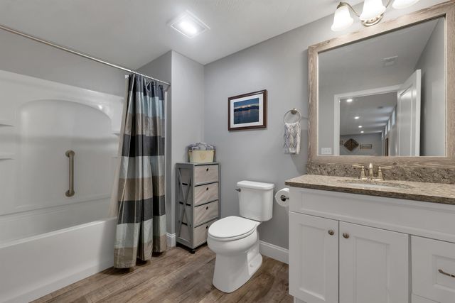 34 Three Ponds Drive, Brentwood, NH 03833