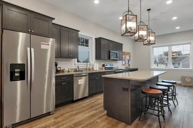 34 Three Ponds Drive, Brentwood, NH 03833