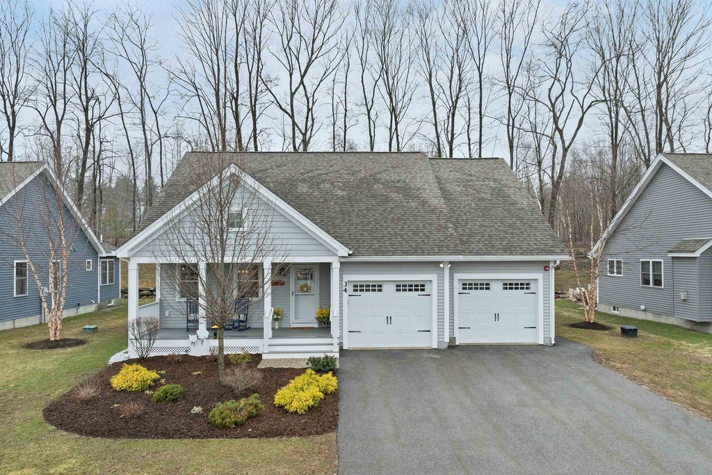 34 Three Ponds Drive, Brentwood, NH 03833