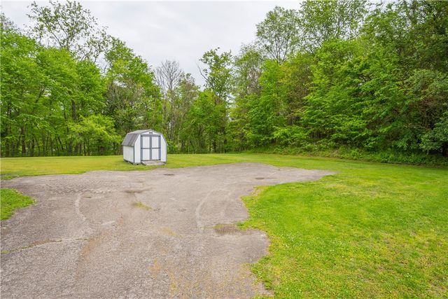 380 Upper Oliver 3, North Union Twp, PA 15401