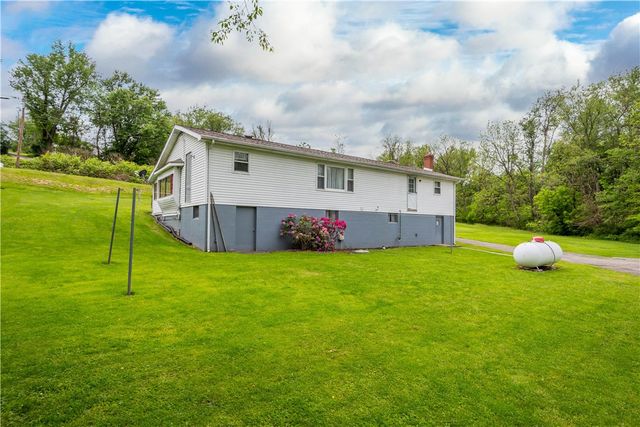 380 Upper Oliver 3, North Union Twp, PA 15401