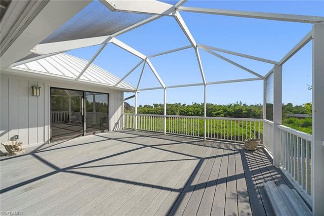 5135 Joewood DR, Sanibel, FL 33957