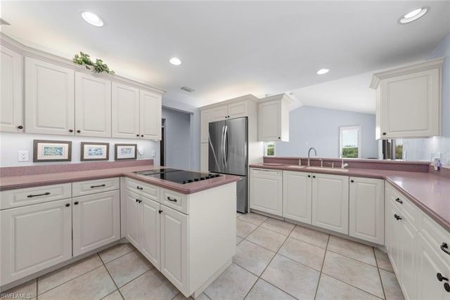 5135 Joewood DR, Sanibel, FL 33957