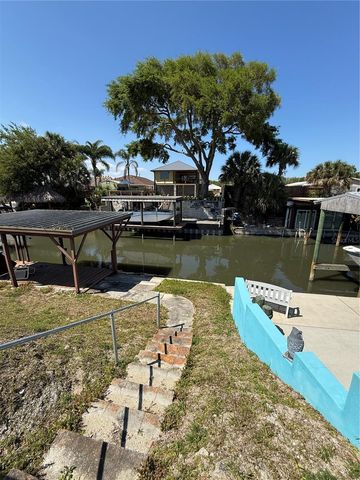 160 GARY AVENUE, Oak Hill, FL 32759