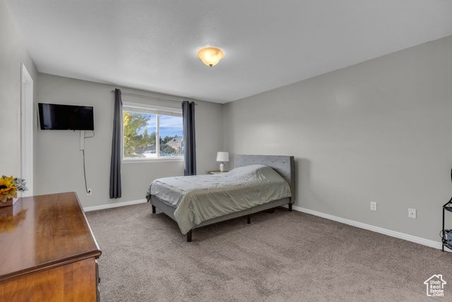 2322 N 2500 W, Clinton, UT 84015