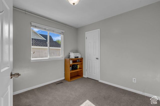 2322 N 2500 W, Clinton, UT 84015