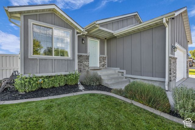 2322 N 2500 W, Clinton, UT 84015
