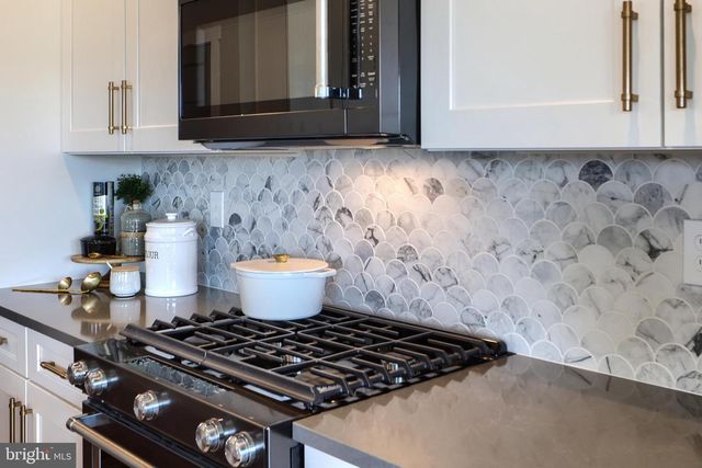 202 ANGELICA WAY, New Freedom, PA 17349