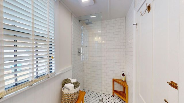 54 Commercial Street UNIT 4, Provincetown, MA 02657