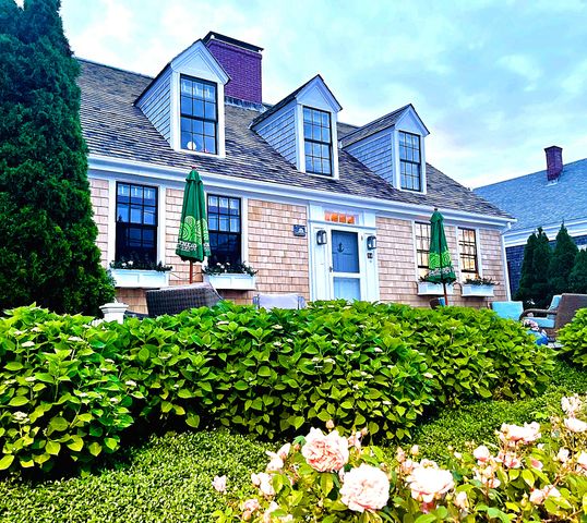 54 Commercial Street UNIT 4, Provincetown, MA 02657