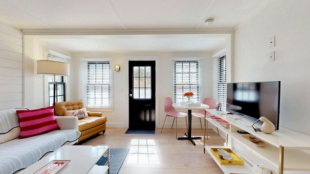 54 Commercial Street UNIT 4, Provincetown, MA 02657