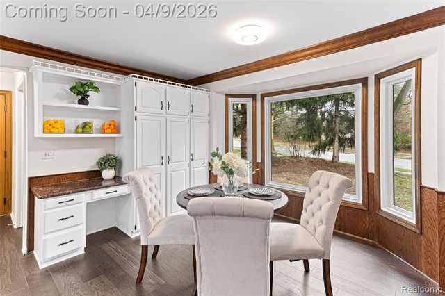 3755 Tremont Lane, Ann Arbor, MI 48105