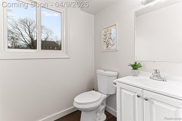 3755 Tremont Lane, Ann Arbor, MI 48105