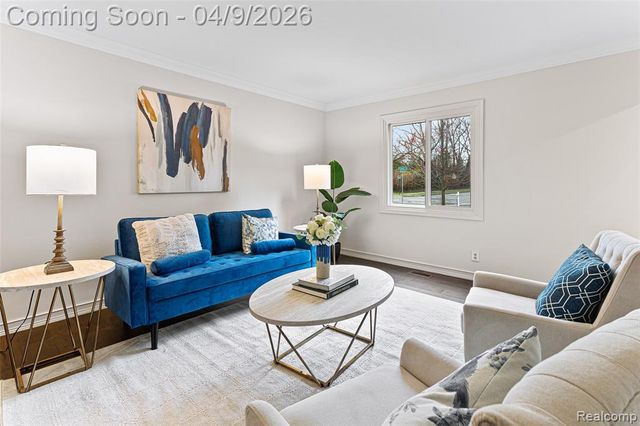 3755 Tremont Lane, Ann Arbor, MI 48105