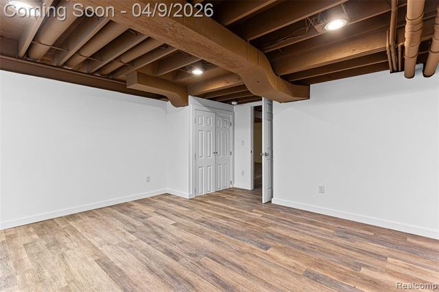 3755 Tremont Lane, Ann Arbor, MI 48105