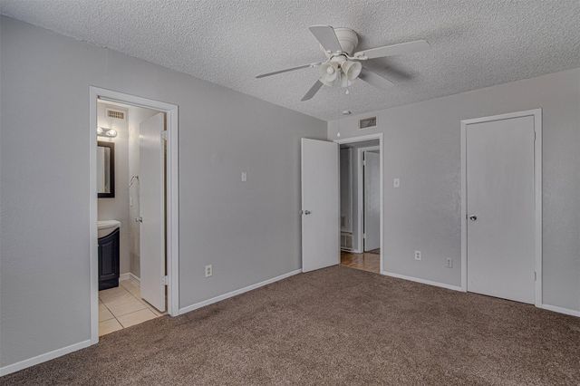 833 Springhill Drive, Burleson, TX 76028