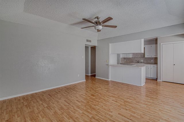 833 Springhill Drive, Burleson, TX 76028