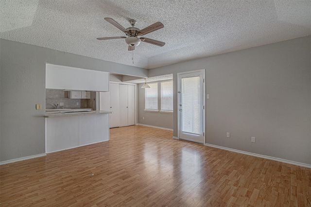 833 Springhill Drive, Burleson, TX 76028