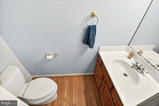 3847 HOLLY DR, Edgewater, MD 21037