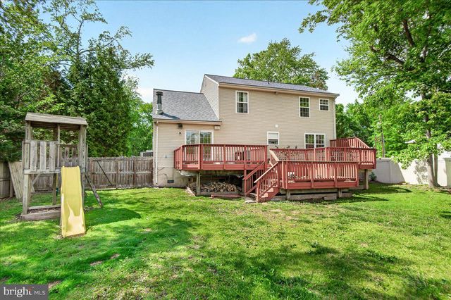 3847 HOLLY DR, Edgewater, MD 21037