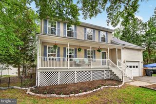 3847 HOLLY DR, Edgewater, MD 21037