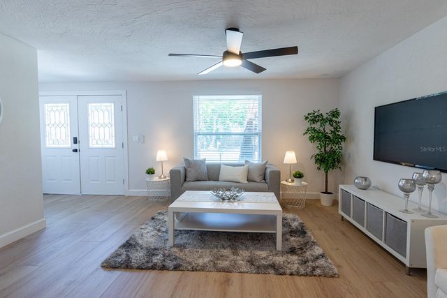 420 ARCHIBALD AVENUE, Sarasota, FL 34243