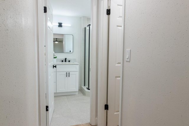 420 ARCHIBALD AVENUE, Sarasota, FL 34243