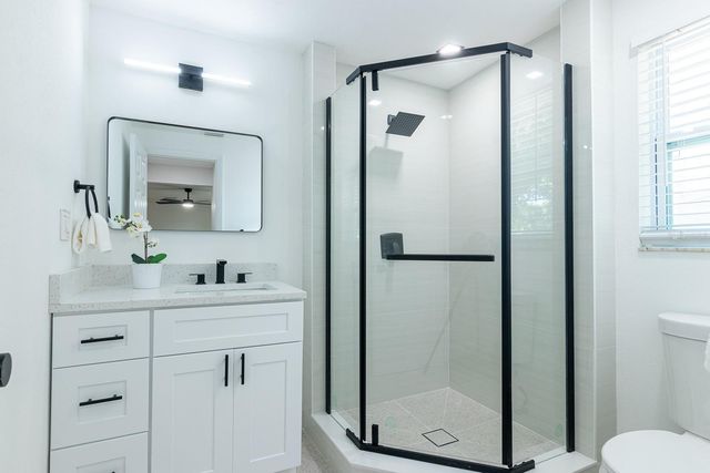 420 ARCHIBALD AVENUE, Sarasota, FL 34243