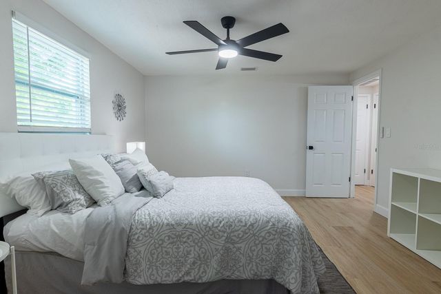 420 ARCHIBALD AVENUE, Sarasota, FL 34243