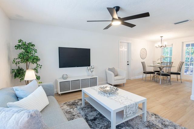 420 ARCHIBALD AVENUE, Sarasota, FL 34243