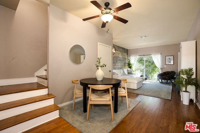6525 Woodman Avenue 2, Valley Glen, CA 91401