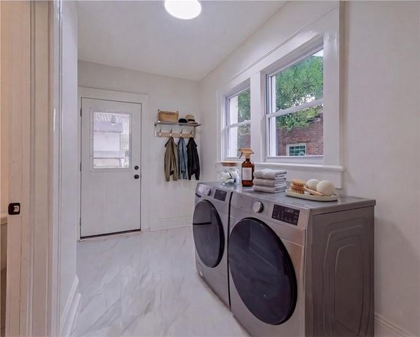 1373 M L King Jr Drive, Atlanta, GA 30314