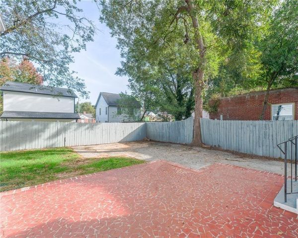 1373 M L King Jr Drive, Atlanta, GA 30314