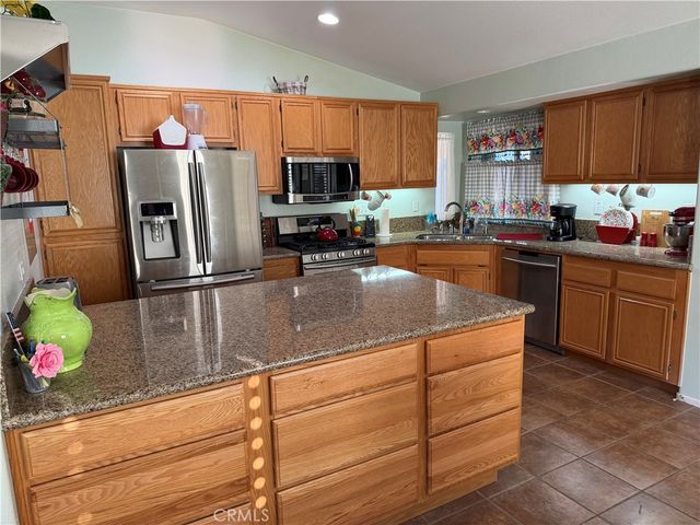 22169 Blondon Court, Wildomar, CA 92595