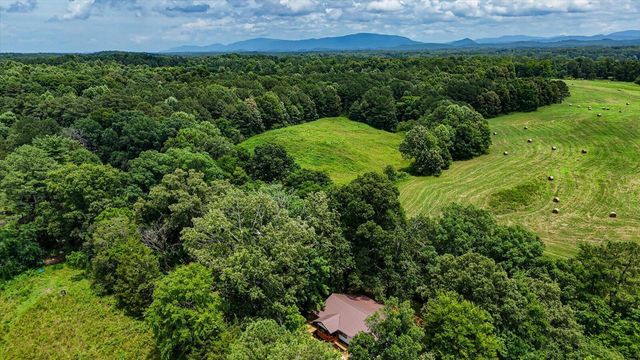 387 Cedar Springs Church Road SE, Cleveland, TN 37323