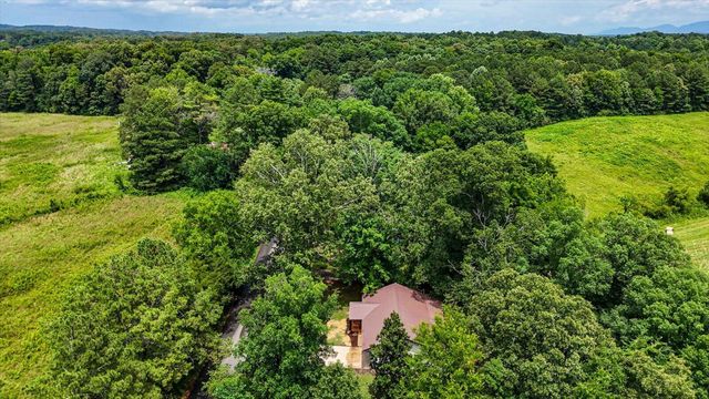 387 Cedar Springs Church Road SE, Cleveland, TN 37323