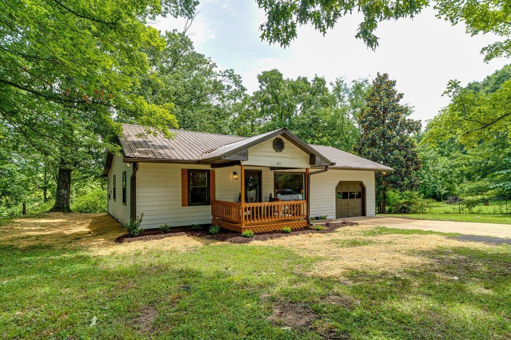387 Cedar Springs Church Road SE, Cleveland, TN 37323