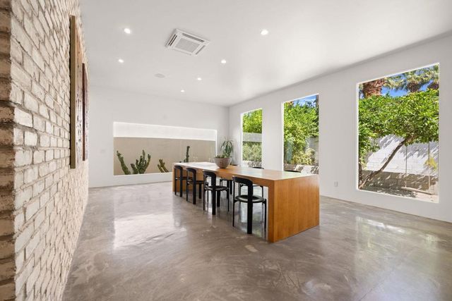 688 E Mel Avenue, Palm Springs, CA 92262