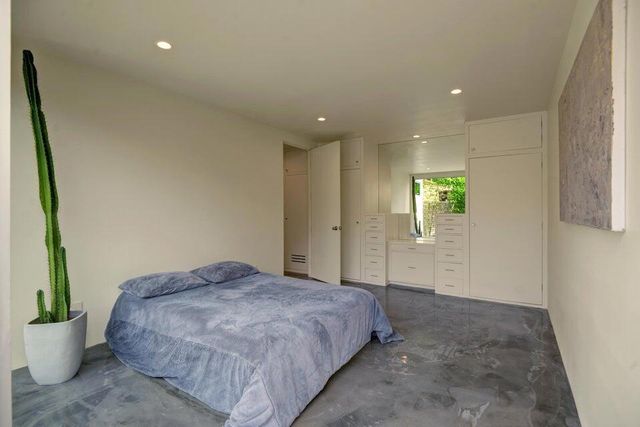 688 E Mel Avenue, Palm Springs, CA 92262
