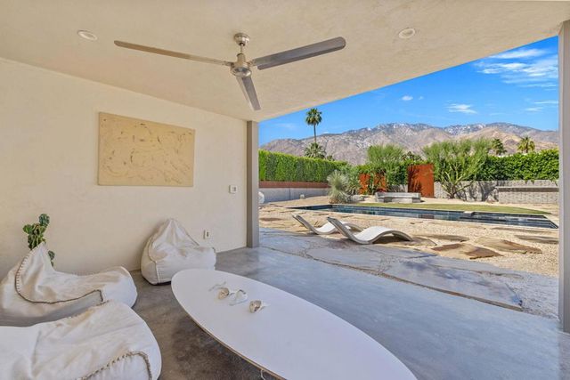 688 E Mel Avenue, Palm Springs, CA 92262