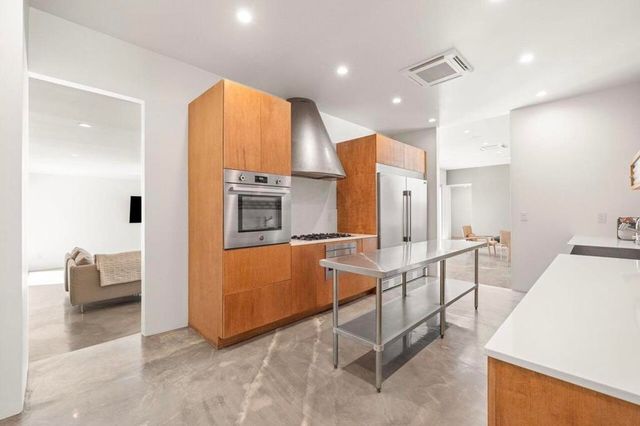 688 E Mel Avenue, Palm Springs, CA 92262