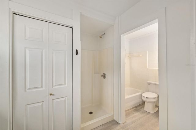 111 E CHARLOTTE AVENUE, Eustis, FL 32726