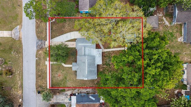 111 E CHARLOTTE AVENUE, Eustis, FL 32726