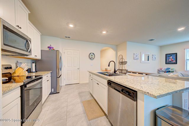 1342 Mineral Loop Drive NW, Palm Bay, FL 32907