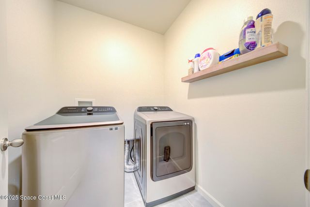 1342 Mineral Loop Drive NW, Palm Bay, FL 32907